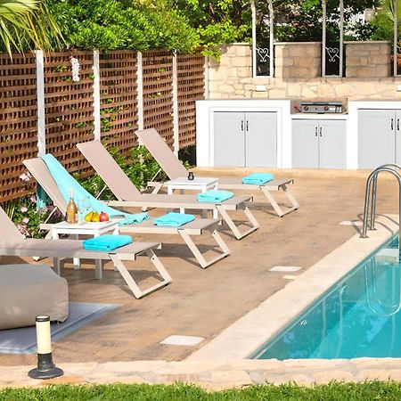 Allas Villa Heated Pool Chania  ภายนอก รูปภาพ